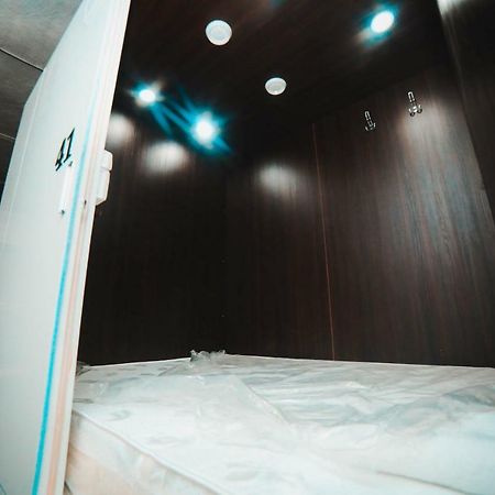 Capsule Hotel Technocave Bishkek Exterior foto